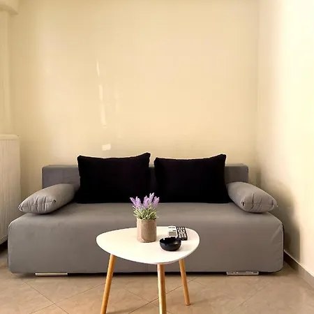Minimal Kavala