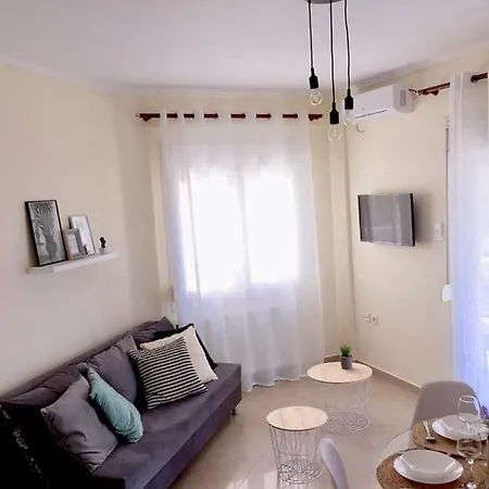 Minimal Apartment Kavala